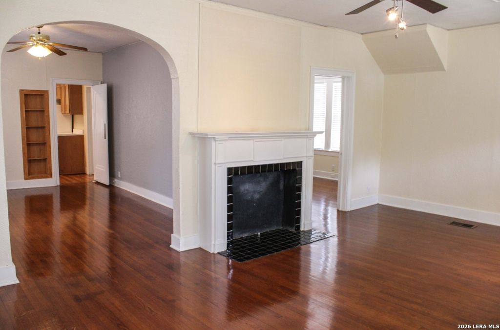 Photo of 311 E Rosewood 102 #102, San Antonio, TX 78212 (MLS # 1956992)