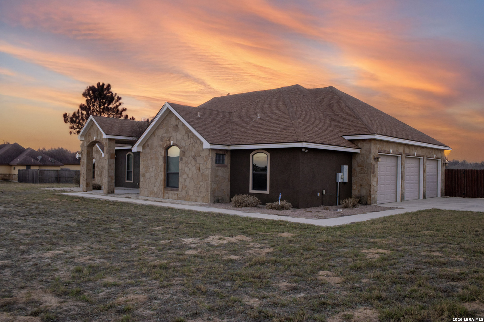201 Abrego Lake