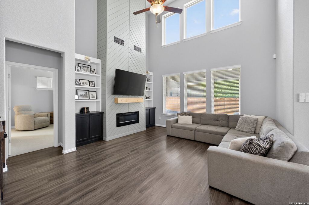 Photo of 2805 CHENEY RD, Schertz, TX 78108 (MLS # 1972973)