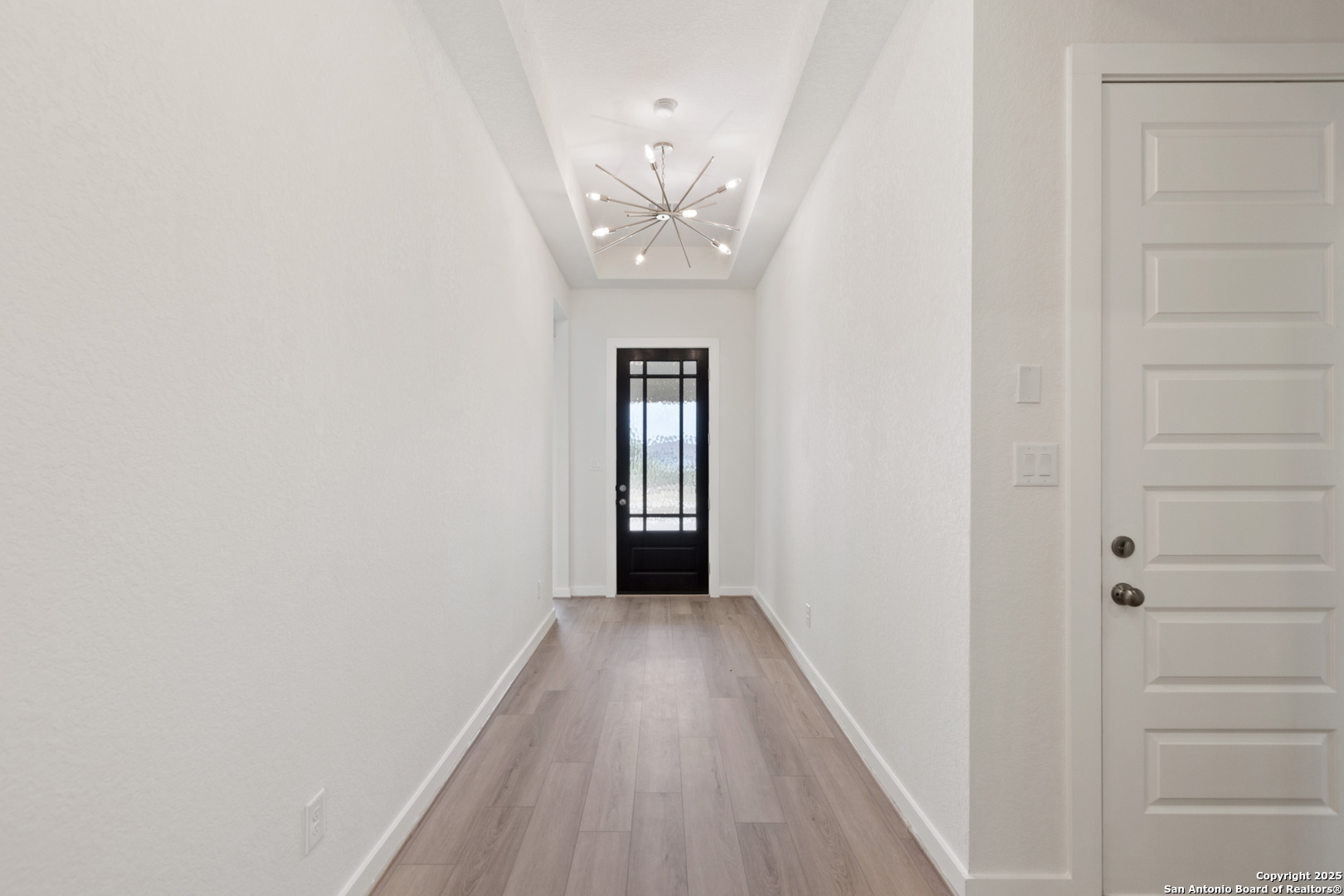 609 Borchers