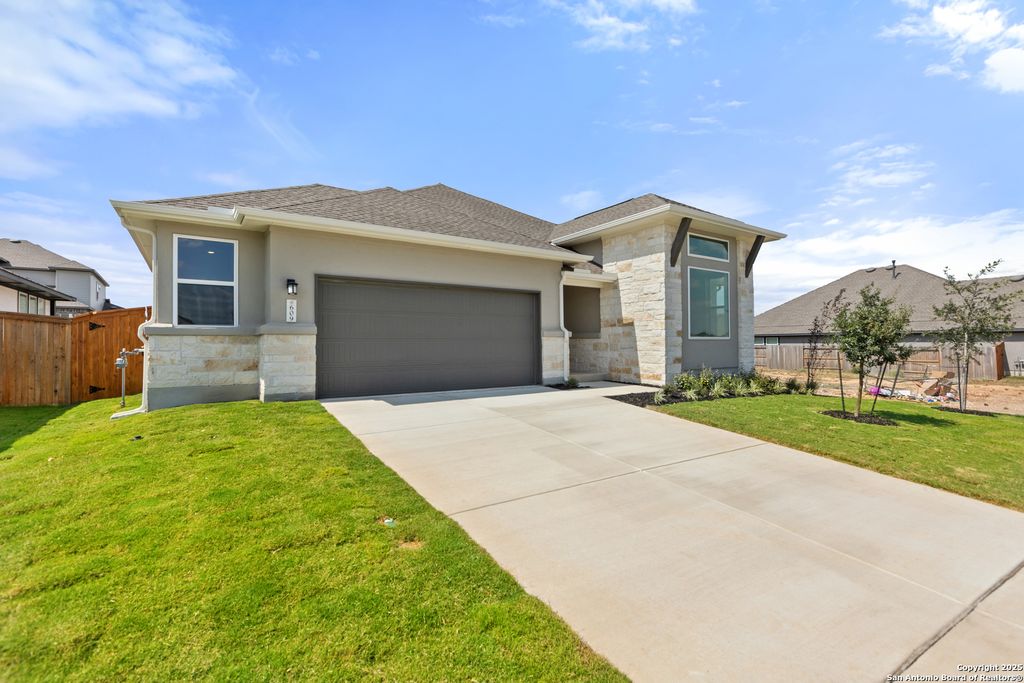 Photo of 609 Borchers, New Braunfels, TX 78132 (MLS # 1913191)