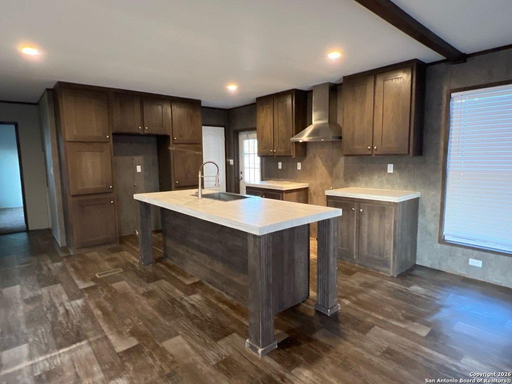 Photo of 1029 Bowen, Pleasanton, TX 78064 (MLS # 1932657)