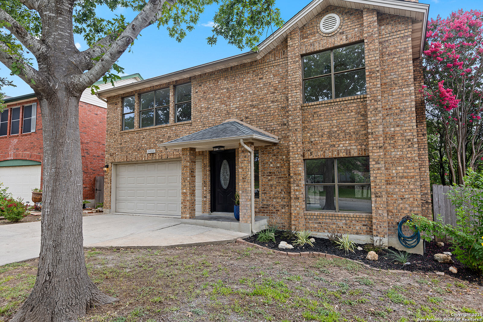 3406 Maitland