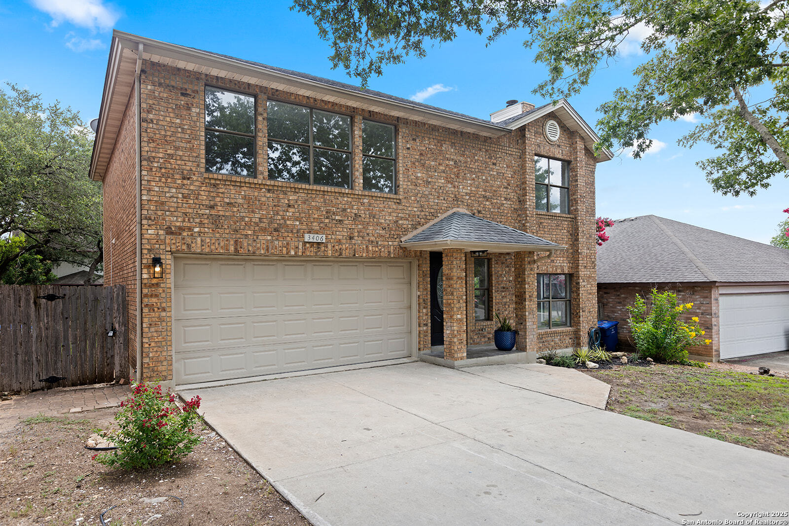 3406 Maitland