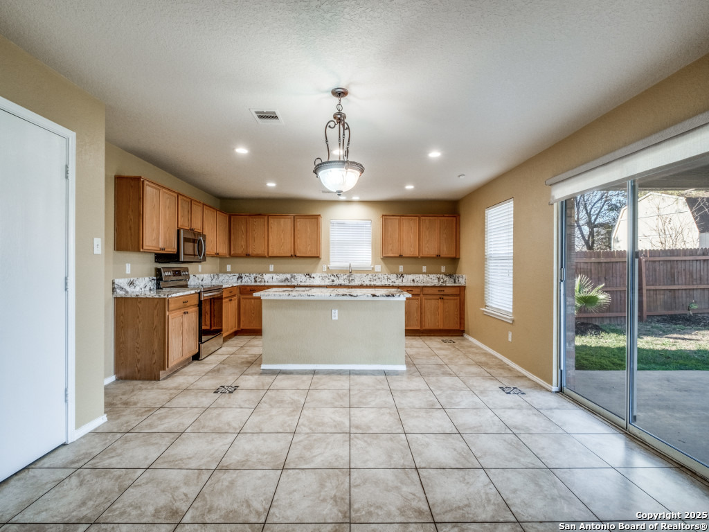 10703 Archer Point