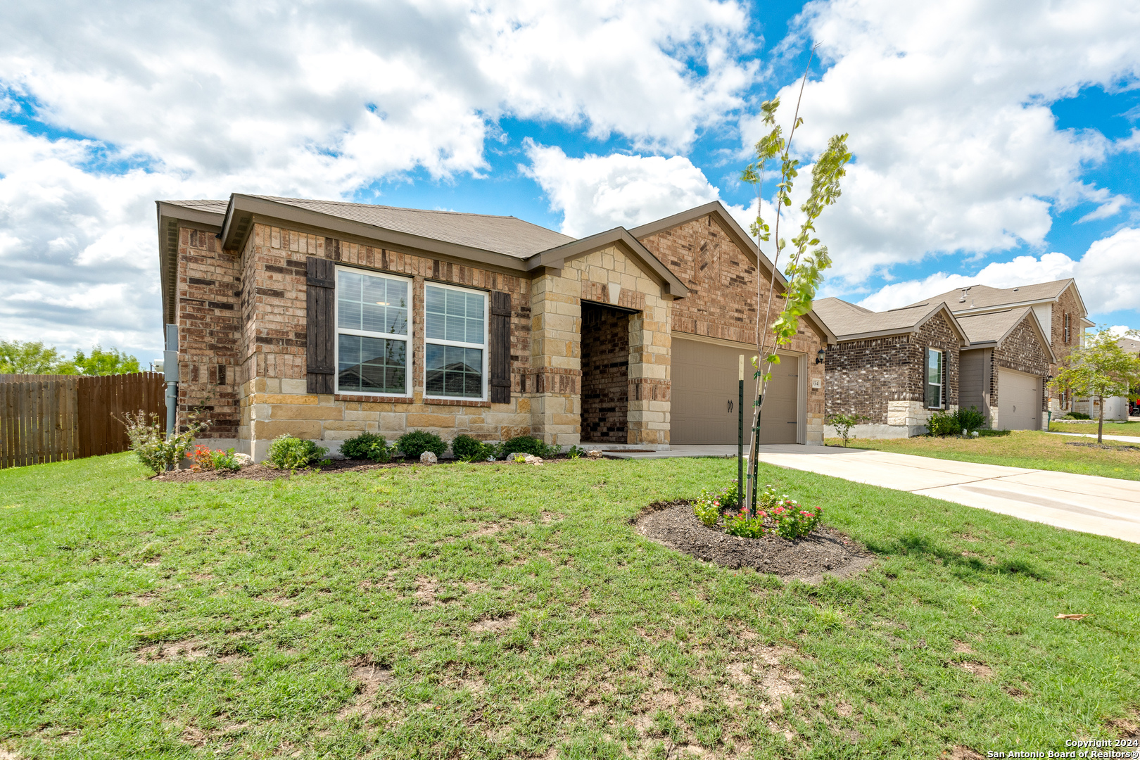 View Converse, TX 78109 house