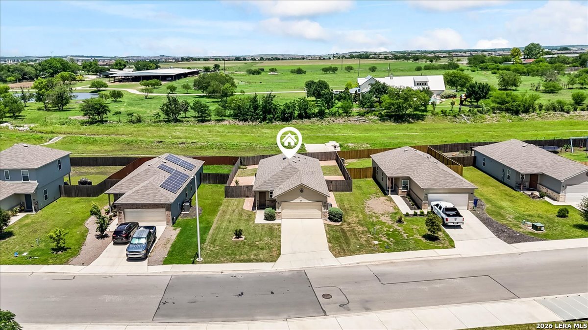 1053 FISHER WAY