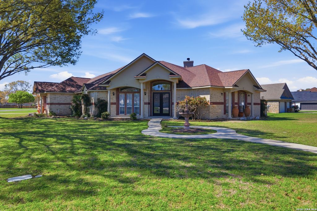 Photo of 105 Maderas, Seguin, TX 78155 (MLS # 1948826)