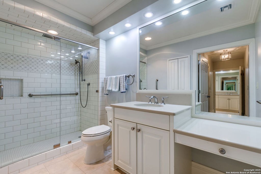 Photo of 1 Towers Park Ln 616 #616, San Antonio, TX 78209 (MLS # 1846558)