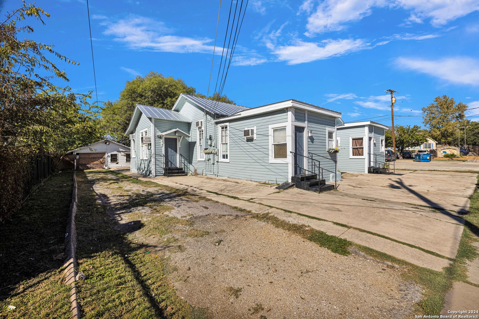 121 Howard St 5D