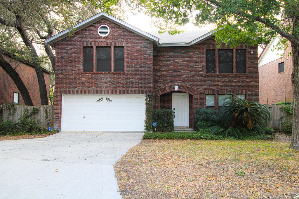 Photo of 14018 N Hills Village, San Antonio, TX 78249 (MLS # 1916272)