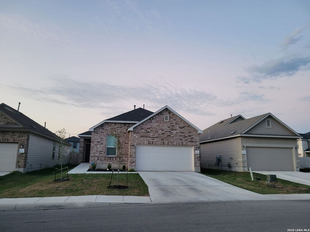 Photo of 6511 HIBISCUS FLS, San Antonio, TX 78218 (MLS # 1956600)