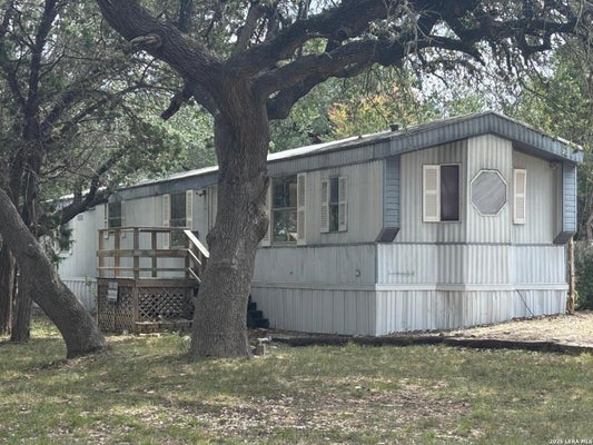 7714 WHARTONS DOCK RD, BANDERA, TX 78003 - Image 1237c69ff70a9083e3218e43dfcda5c6/3211715008