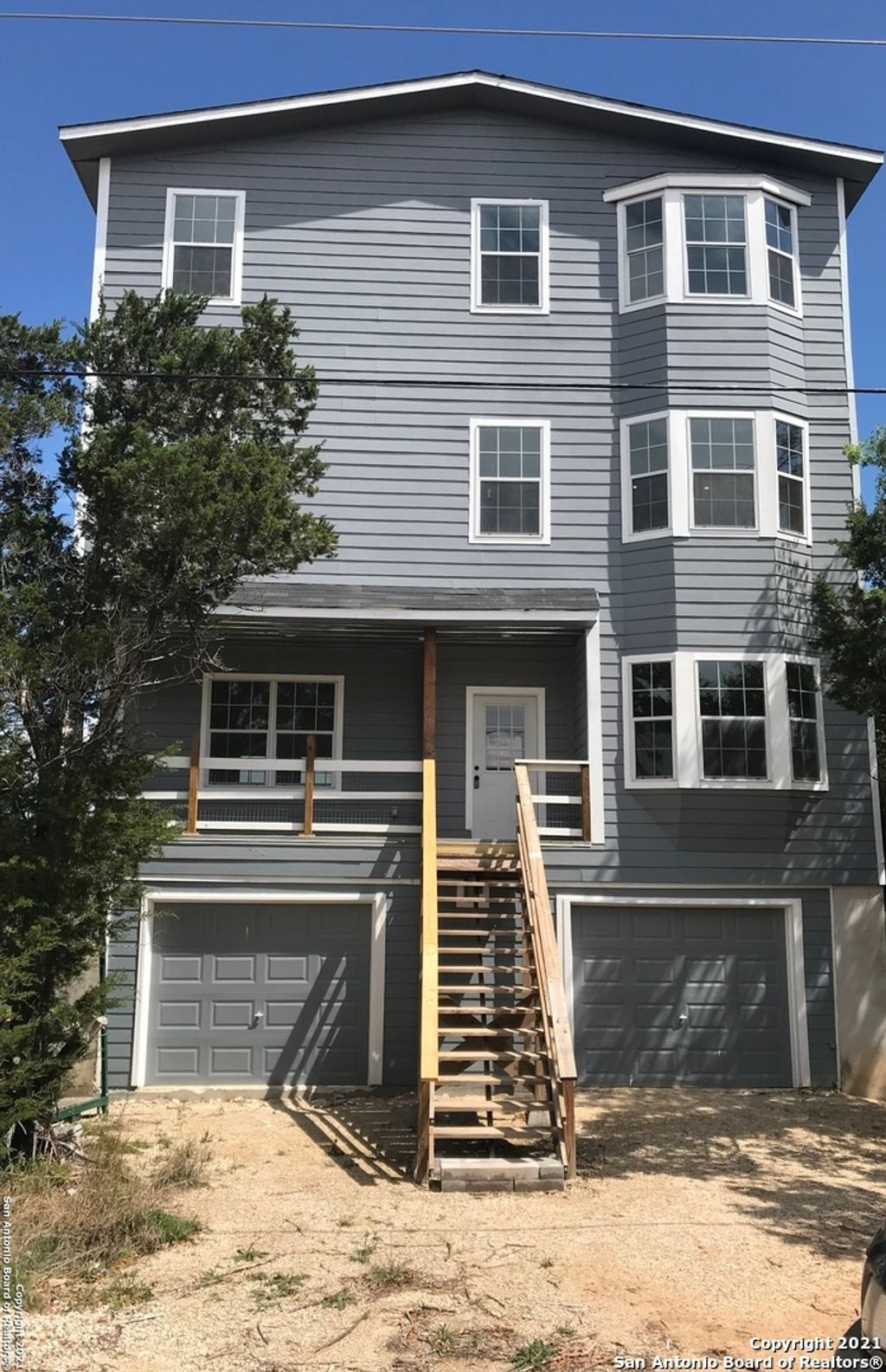 Photo of 729 Clay Ridge, Canyon Lake, TX 78133 (MLS # 1923818)