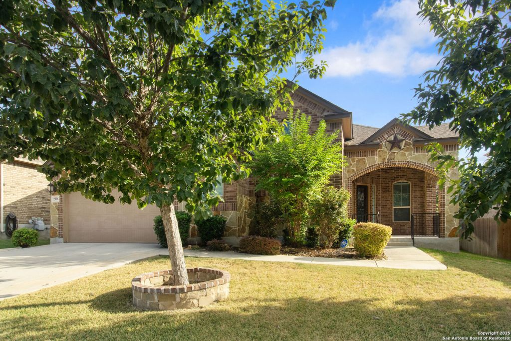 Photo of 12906 Florianne, San Antonio, TX 78253 (MLS # 1916770)