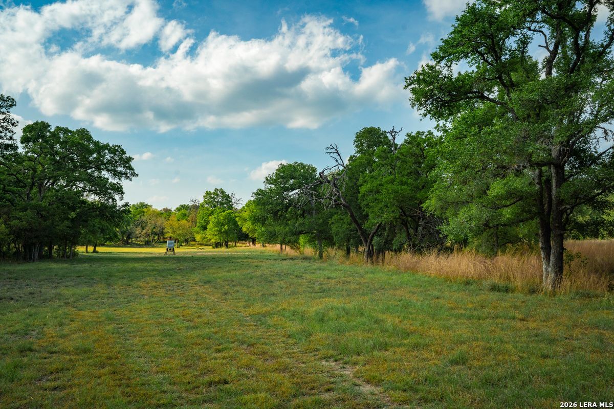 718 Ranch to Market 473