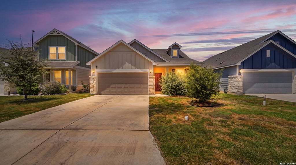 Photo of 165 Wild Creek Rd, Seguin, TX 78155 (MLS # 2022025)