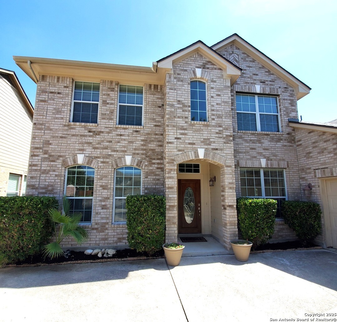 310 ROYAL TROON DR