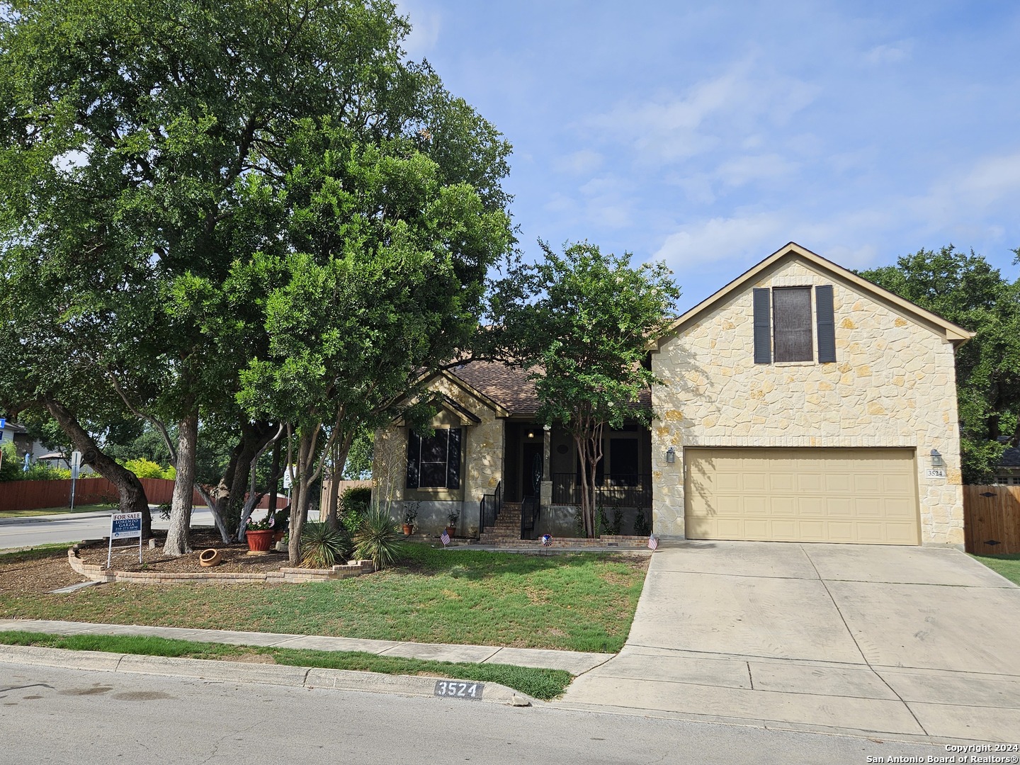 Listing image 3