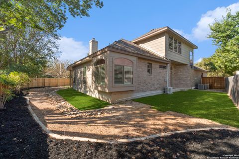 A home in Helotes