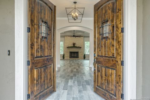 108 Palomino  Springs Bandera TX 78003