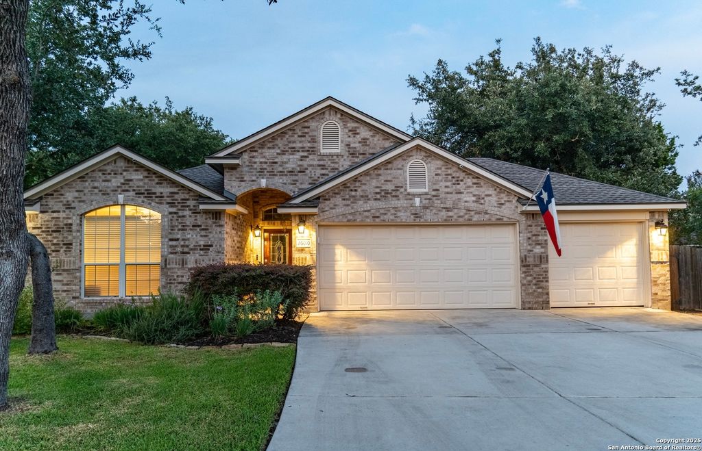 Photo of 26010 Indian Cliff, San Antonio, TX 78260 (MLS # 1930219)