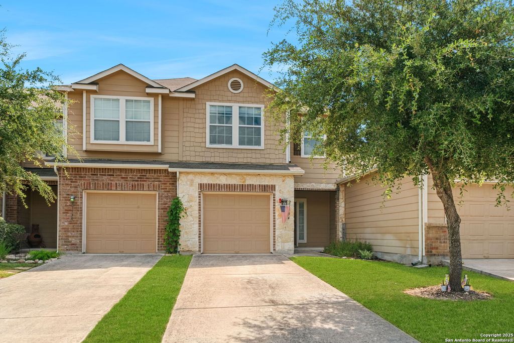Photo of 27134 Villa Toscana, San Antonio, TX 78260 (MLS # 1921221)