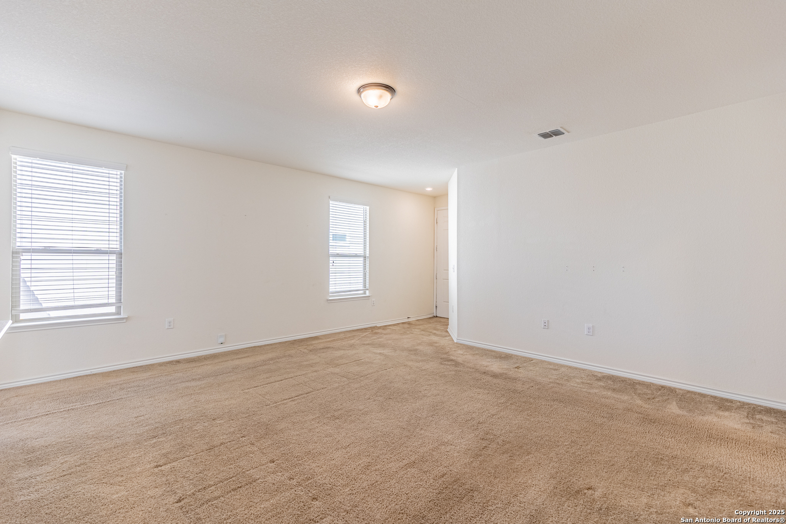 7343 BLUEBONNET BAY