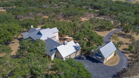 1420 Waterstone Boerne TX 78006