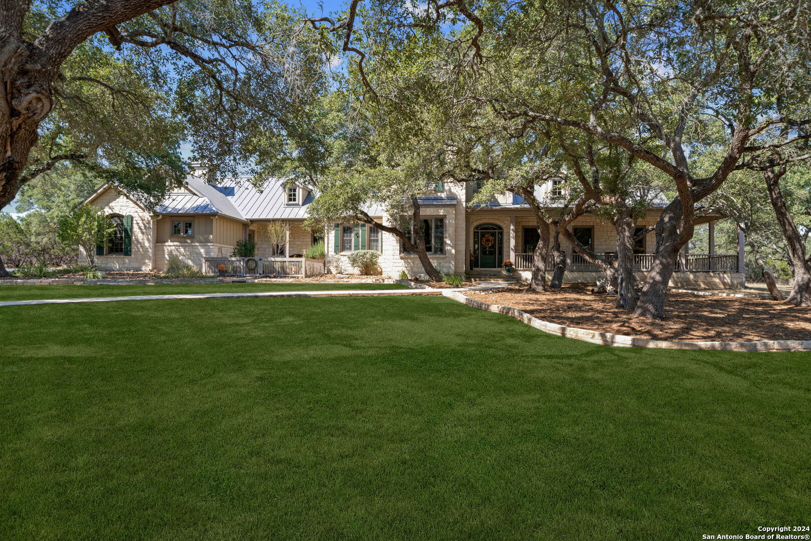 1420 Waterstone