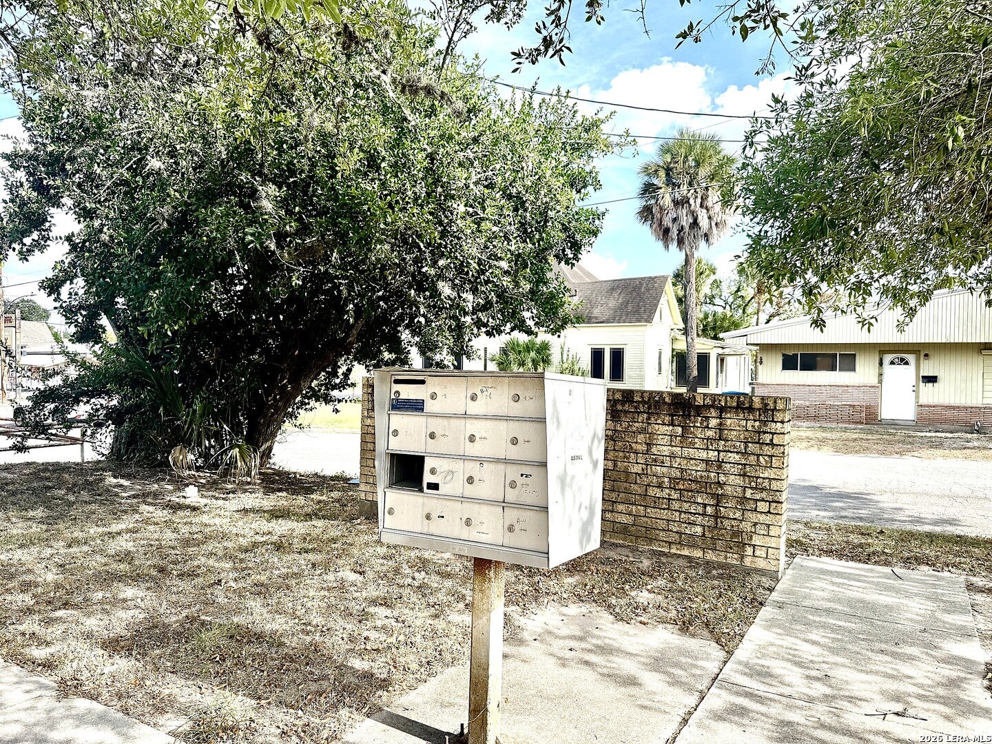 204 walton