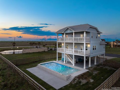 A home in Port Aransas