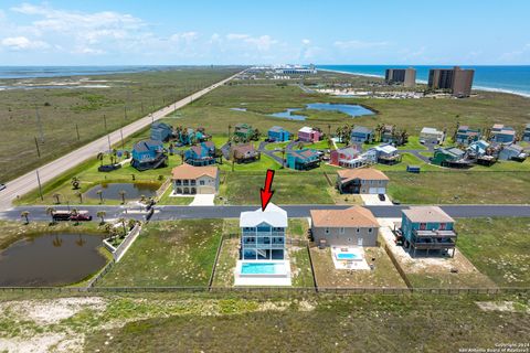 A home in Port Aransas