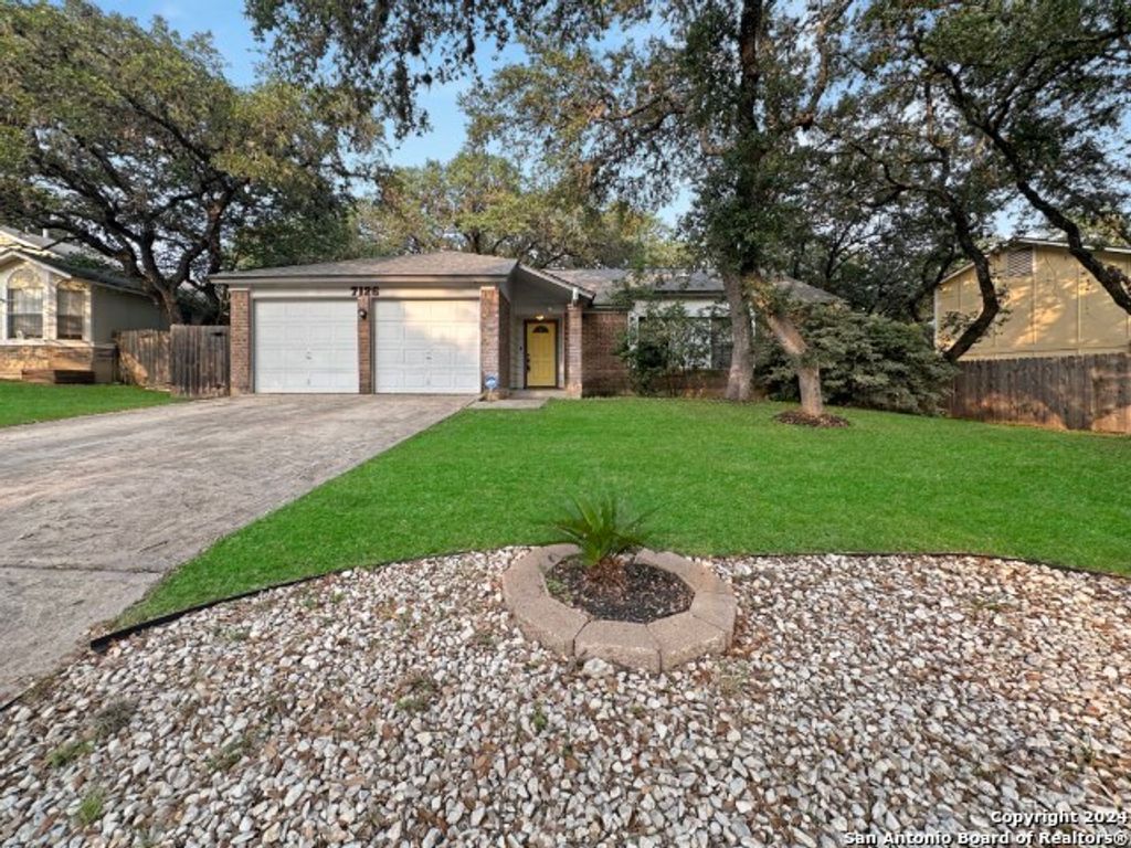 Photo of 7126 Bart Hollow, San Antonio, TX 78250 (MLS # 1916396)