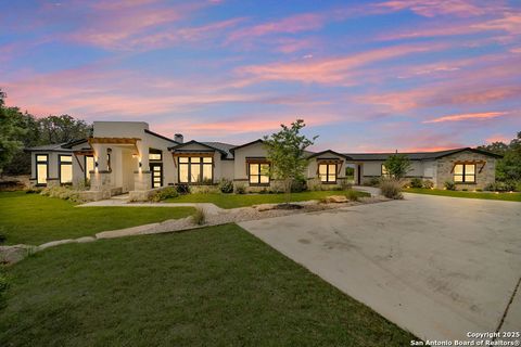 1101 Montecito Bulverde TX 78163