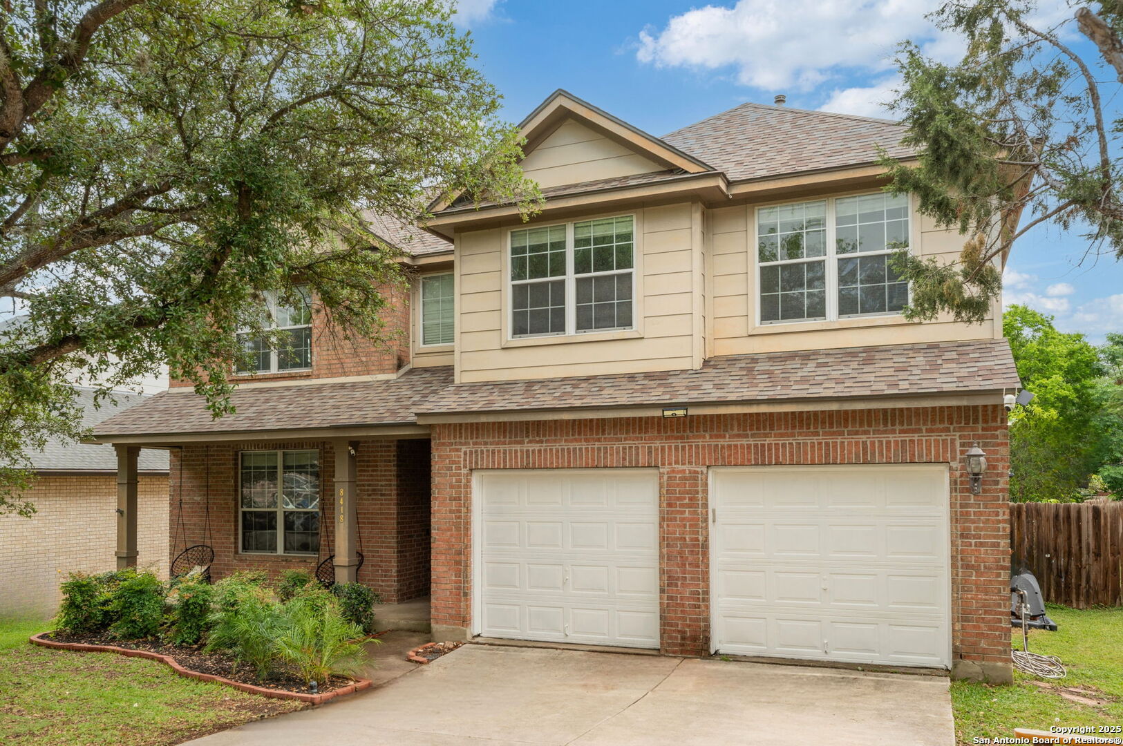 8418 Branch Hollow