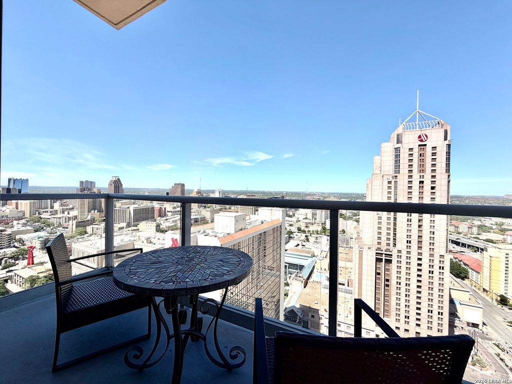 Photo of 610 E Market 2602 #2602, San Antonio, TX 78205 (MLS # 1957595)