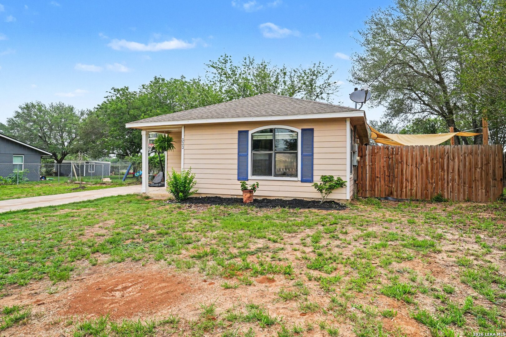 333 Wildrose Dr