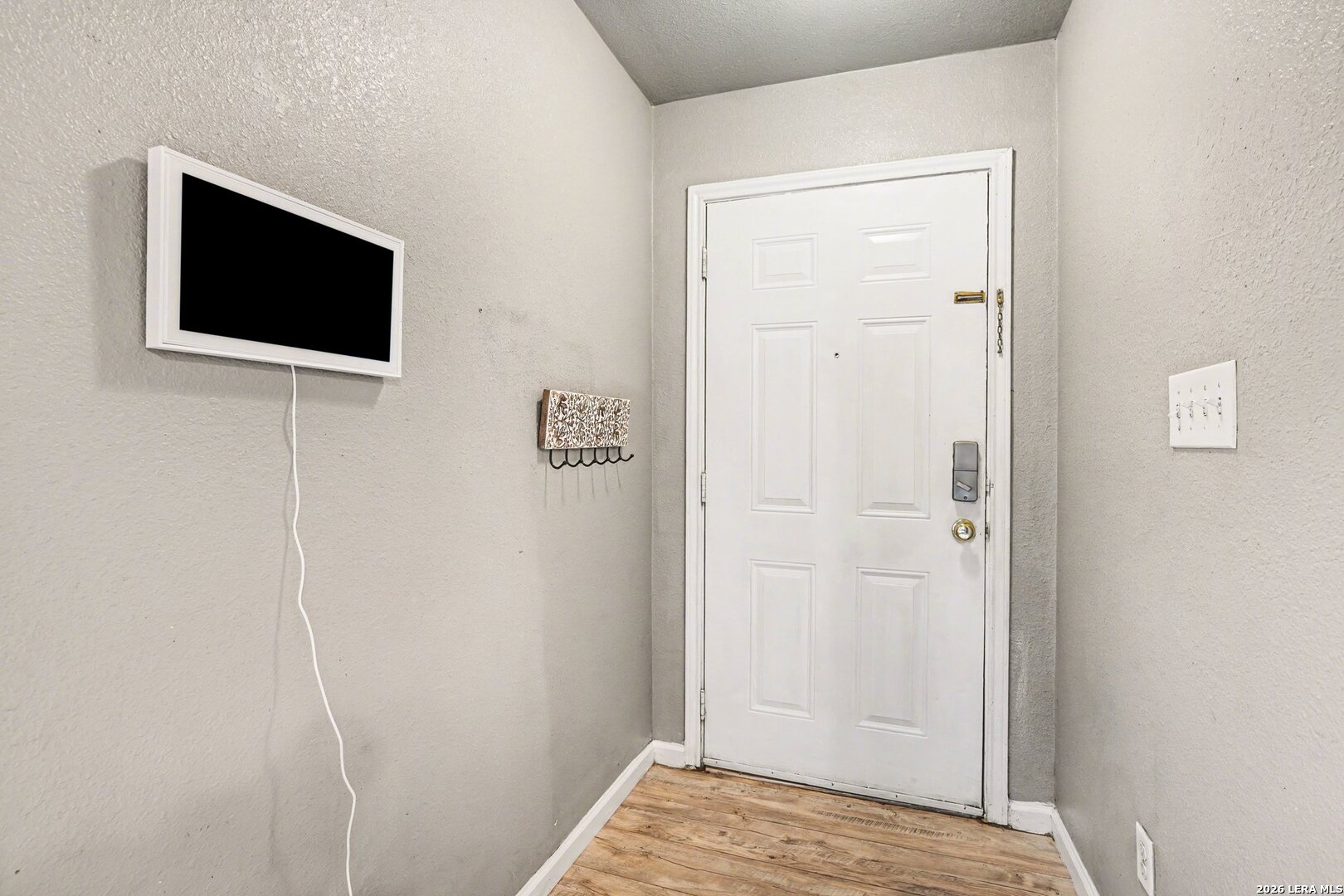 333 Wildrose Dr