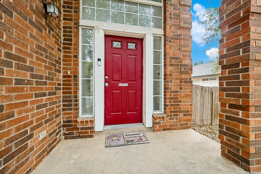 Photo of 1218 Lion Frst, San Antonio, TX 78251 (MLS # 1954481)