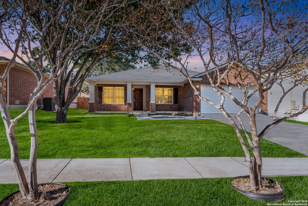 Photo of 132 Hidden Cave, Cibolo, TX 78108 (MLS # 1927781)