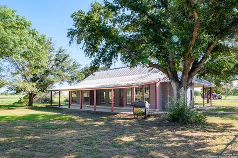 A home in La Vernia