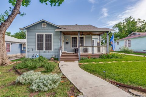 2045 W Mistletoe Ave San Antonio TX 78201