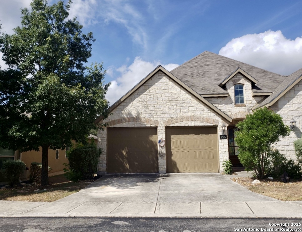 2515 Tuscan Oaks