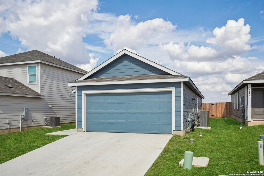 Photo of 250 Tahoe, New Braunfels, TX 78130 (MLS # 1918008)