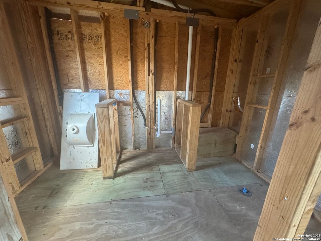 Photo of 910 Potomac, San Antonio, TX 78202 (MLS # 1892132)