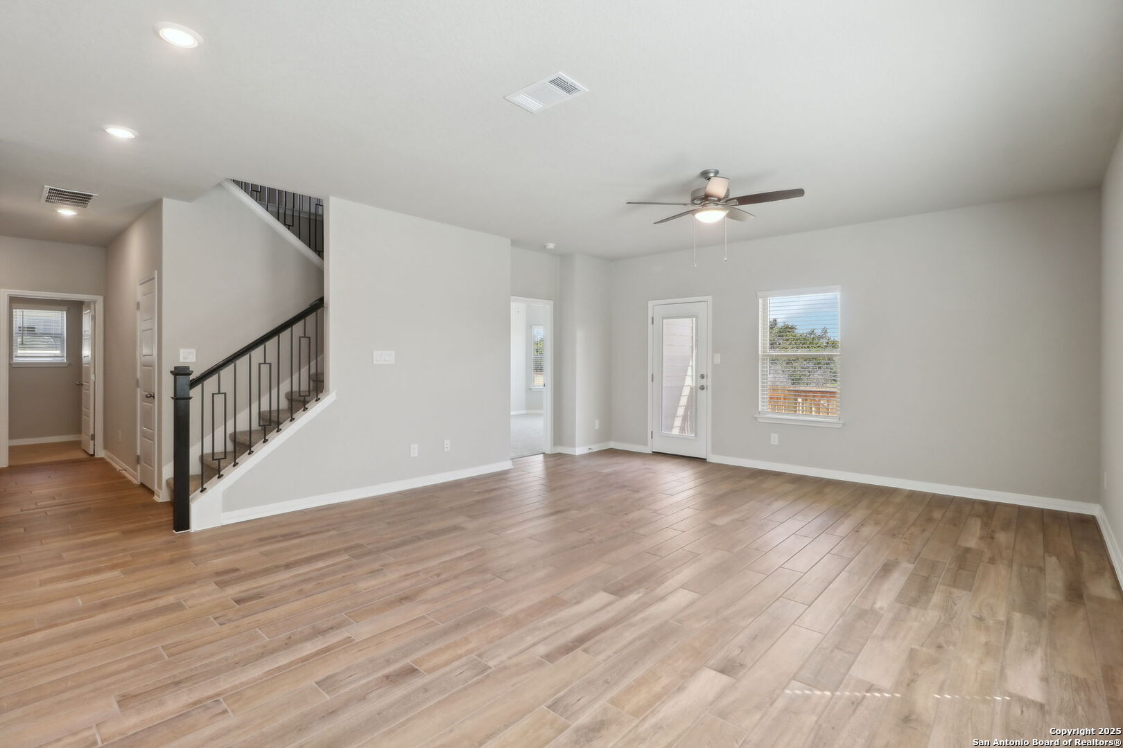 132 Shelton Pass