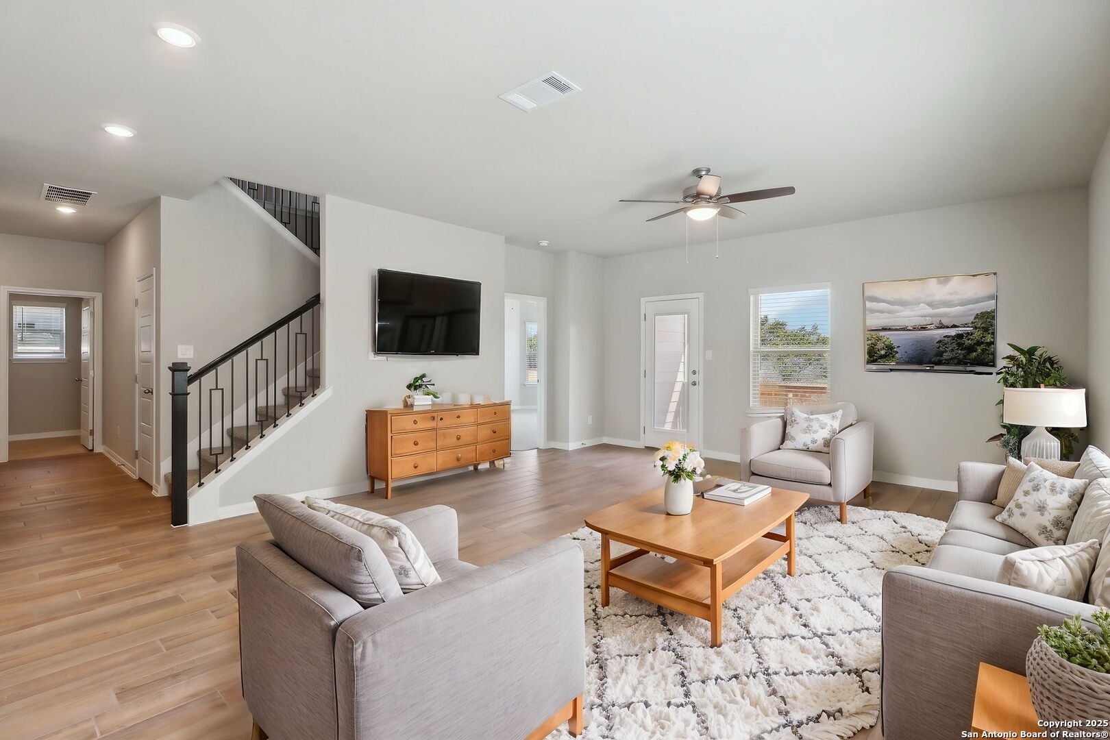 132 Shelton Pass