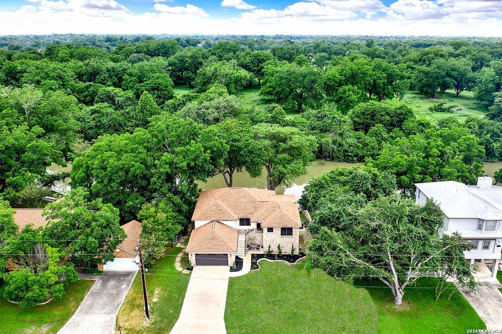 Photo of 48 RIVER OAK DR, Seguin, TX 78155 (MLS # 1972013)