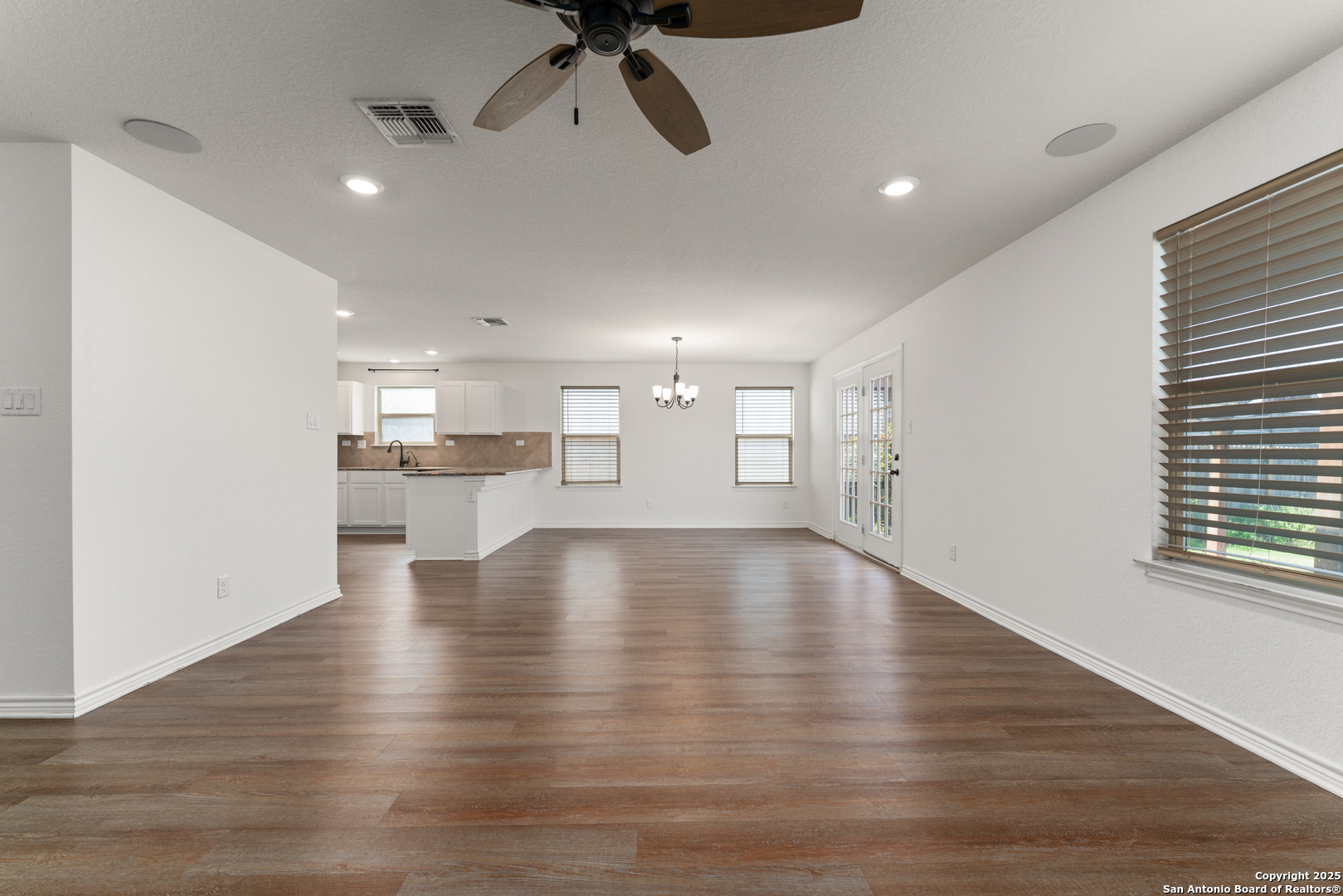 583 Pebble Bend